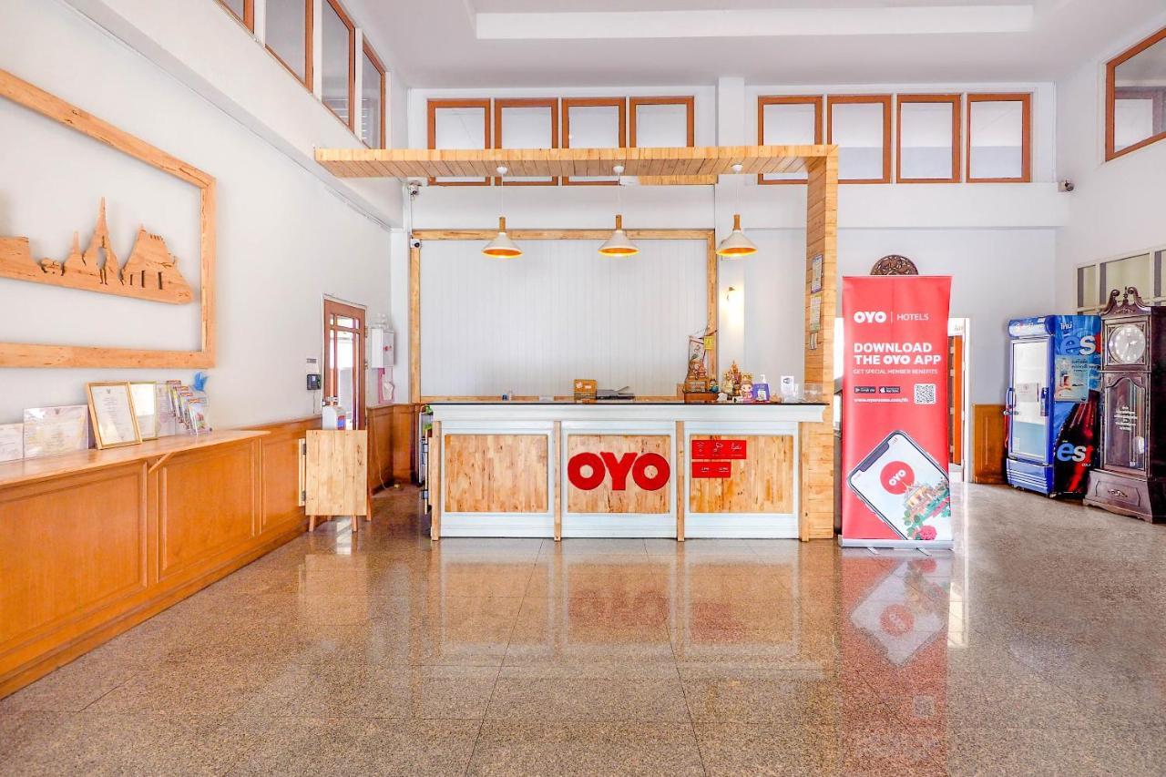 Oyo 859 Golden Land Hotel Chiang Rai Exteriör bild