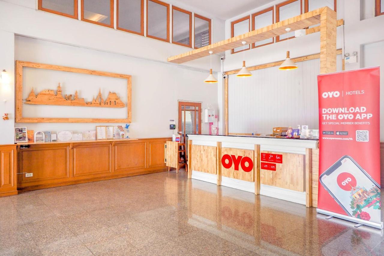 Oyo 859 Golden Land Hotel Chiang Rai Exteriör bild